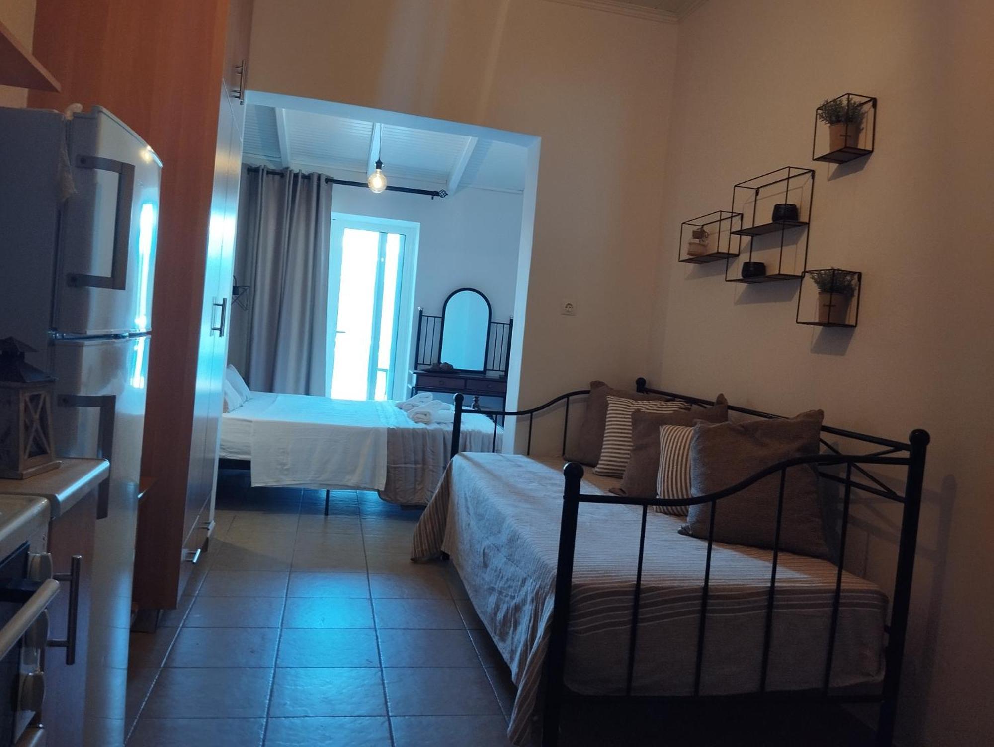 To Limanaki Apartment ฟีนีคุนตา ภายนอก รูปภาพ